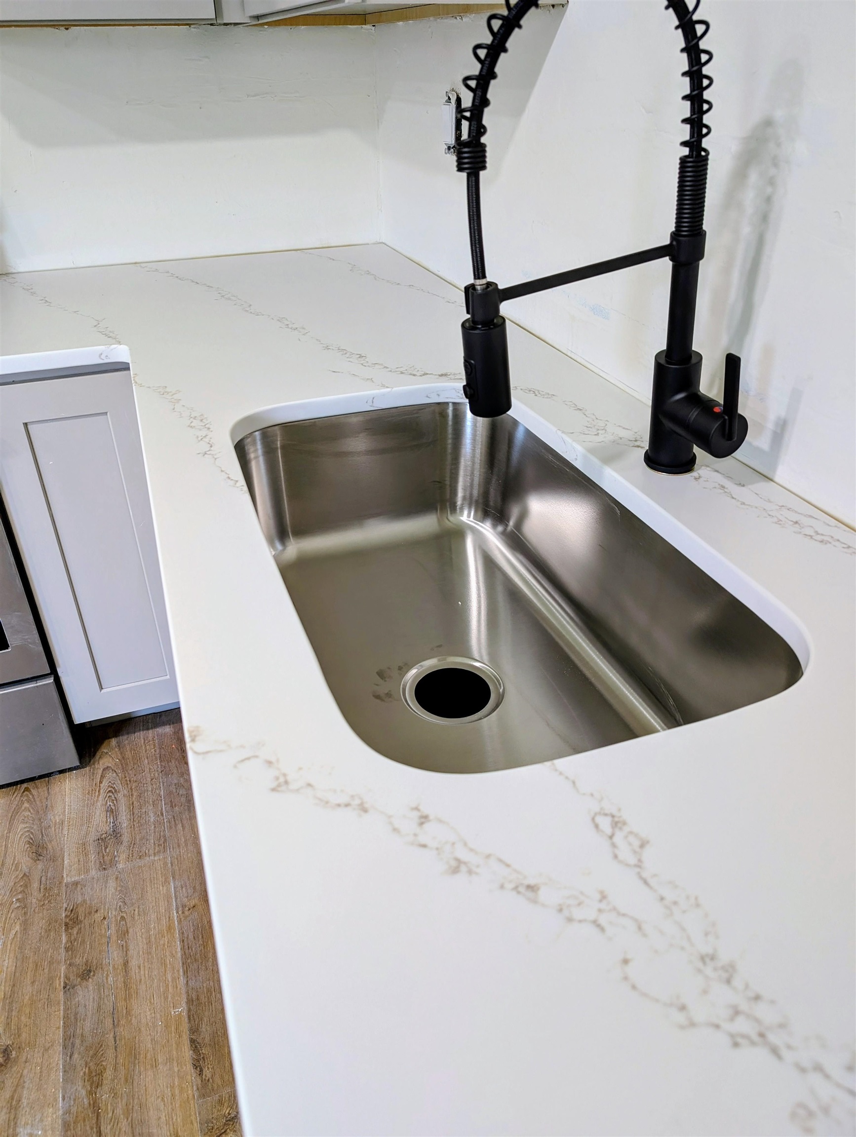 426 Homeville Road Collierville, TN 38017 - Photo 4 of 23 a view of a kitchen sink