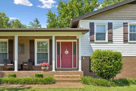 $1,225,000 | 101 Century Oak Drive, Franklin, TN 37069