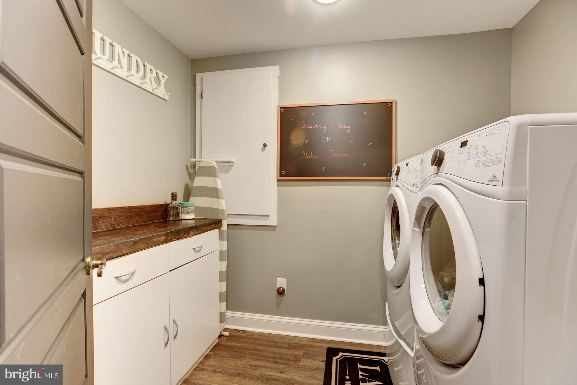 24400 Fossen Road Damascus, MD 20872 - Photo 34 of 48 Laundry
