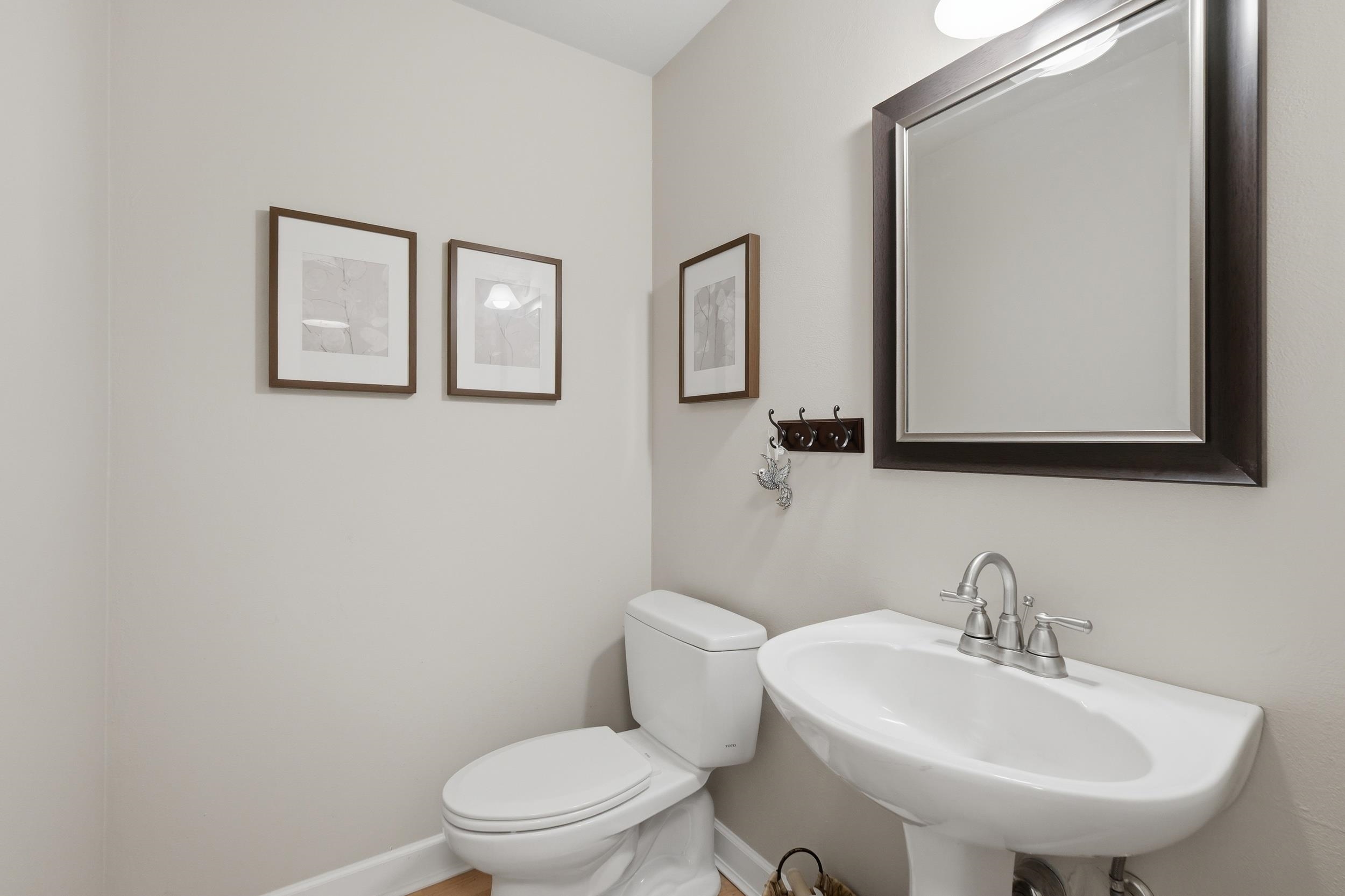 6606 Woodgate Road Middleton, WI 53562 - Photo 17 of 37