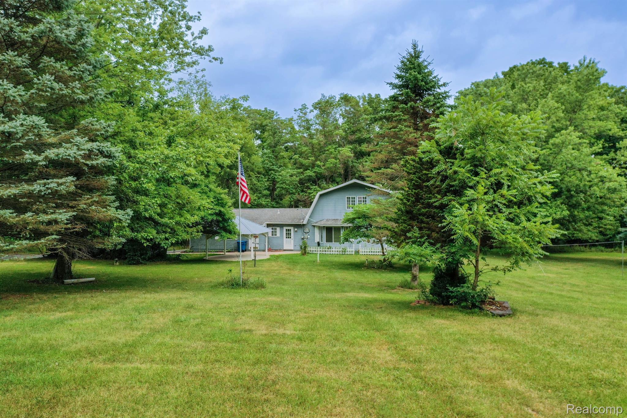 12460 White Lake Road Fenton, MI 48430 - Photo 52 of 55 Gallery Image 52