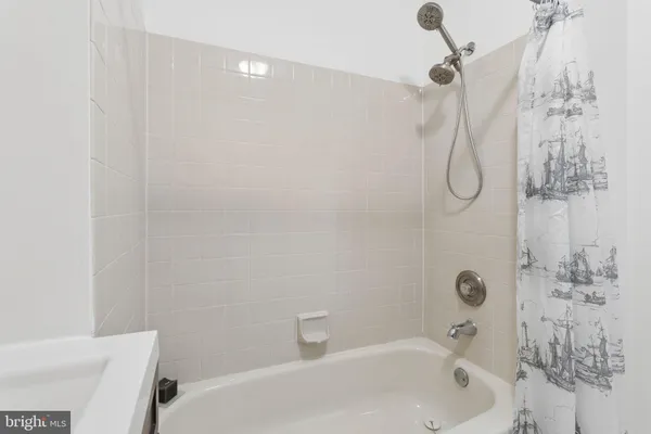 $379,900 | 3 Cambridge Drive, Ewing, NJ 08628