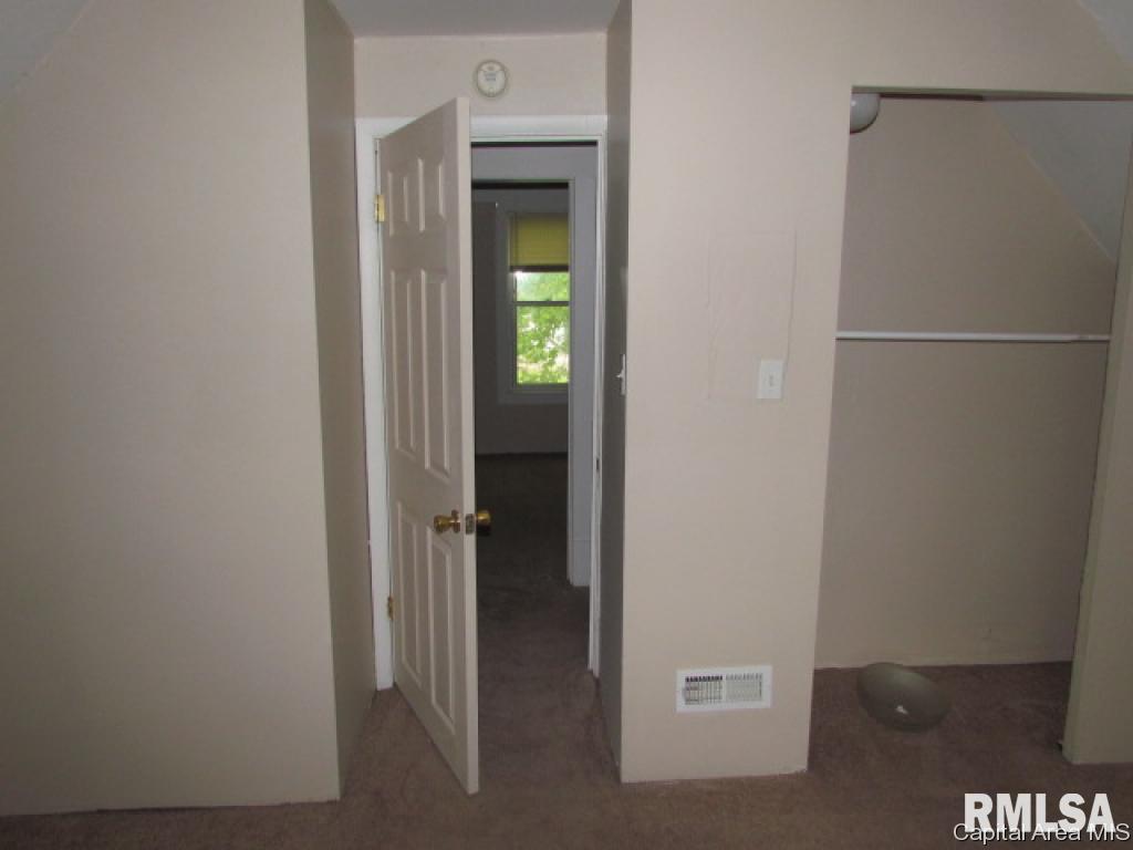 1900 South 2nd Street Springfield, IL 62704 - Photo 11 of 14