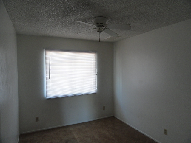 2512 West Greenway Road Tempe, AZ 85282 - Photo 8 of 12 Bedroom 3