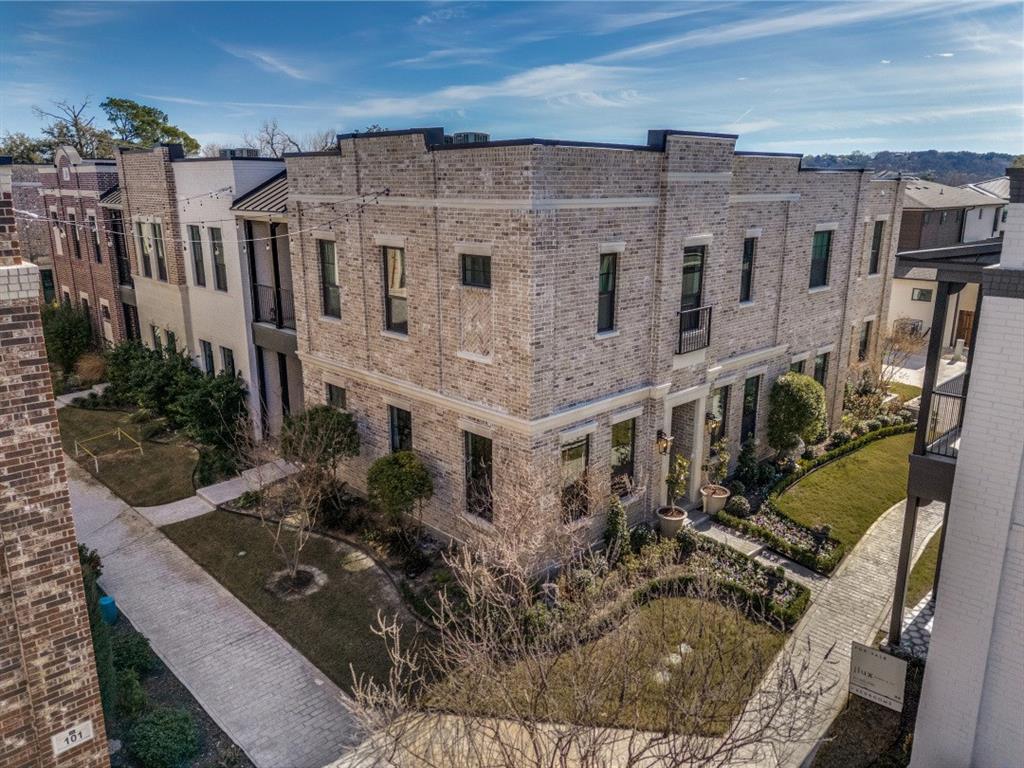 307 Sunset Lane, Unit 101 Fort Worth, TX 76114 - Photo 34 of 37 a large building with a view of outdoor