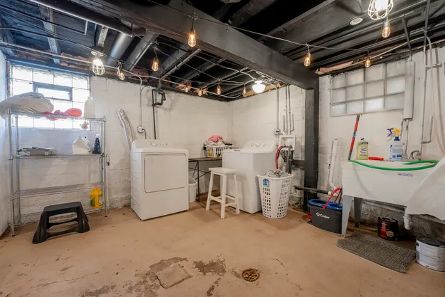 $310,000 | 501 South 9th Avenue, Maywood, IL 60153