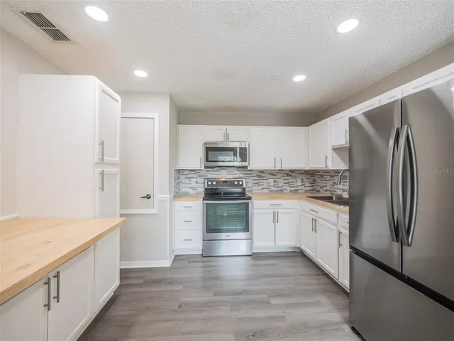 $498,999 | 746 Mink Court, Poinciana, FL 34759