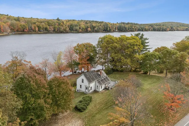 $499,999 | 642 Federal Road, Livermore, ME 04253