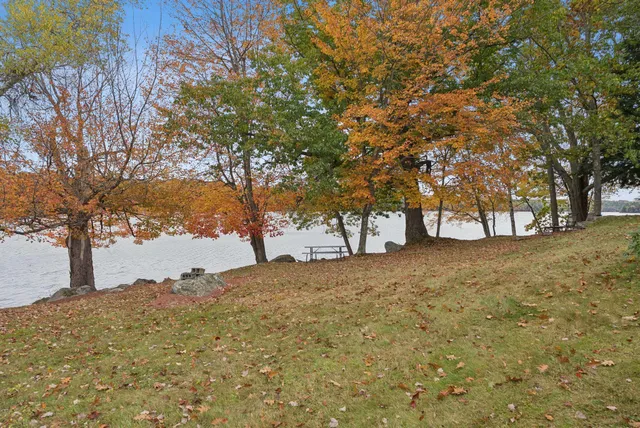 $499,999 | 642 Federal Road, Livermore, ME 04253