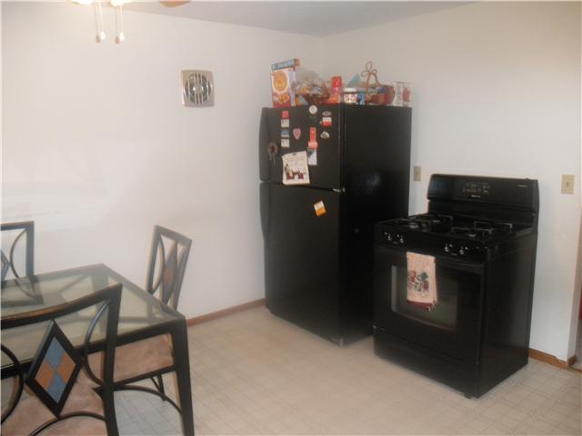 3350 Meridian Road Columbus, OH 43232 - Photo 8 of 13 Gallery Image 8