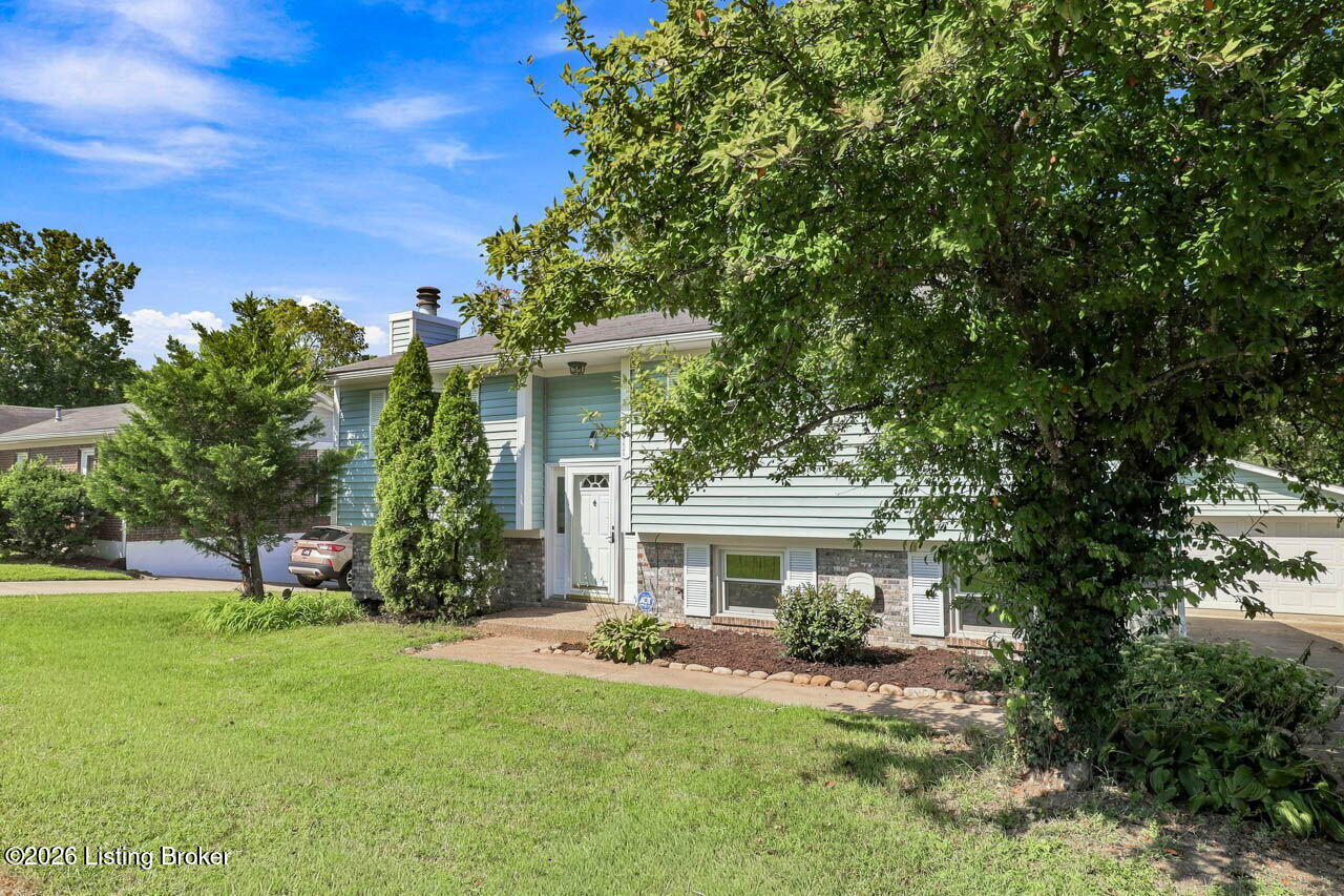 8206 Vaughn Mill Road Louisville, KY 40228 - Photo 2 of 61 8206 Vaughn Mill Rd - 4