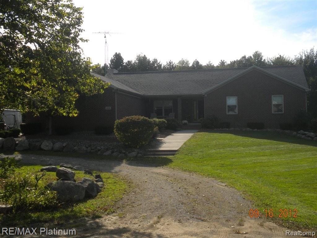 14026 Bird Road Byron, MI 48418 - Photo 1 of 46 14026 Bird