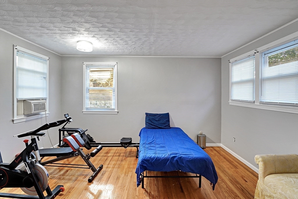161 Fernbank Road Springfield, MA 01129 - Photo 18 of 23