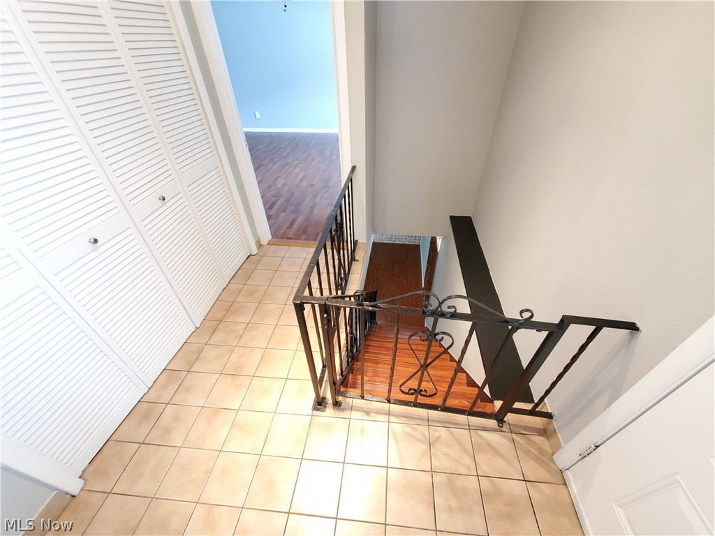 1270 Lander Road Cleveland, OH 44124 - Photo 20 of 27 staircase to basement