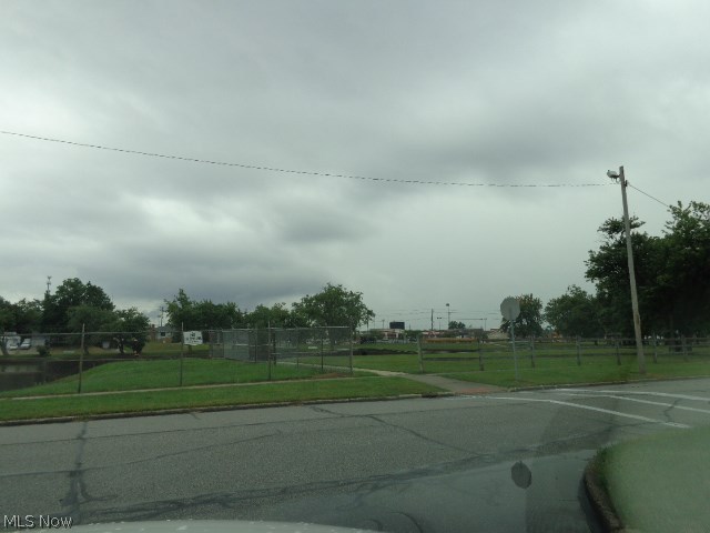 6451 Keltonshire Road Parma, OH 44129 - Photo 18 of 19 End of Street Park