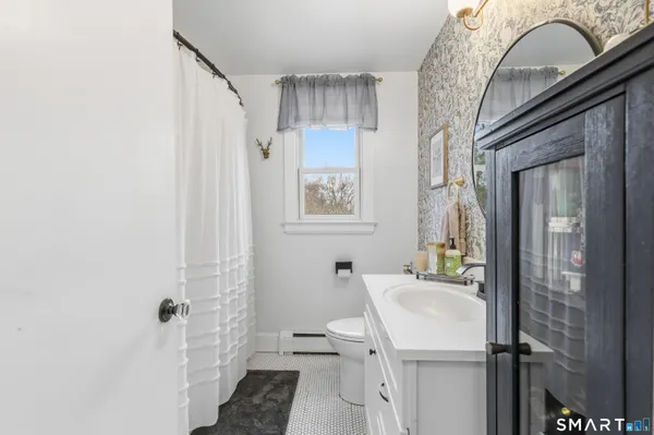$429,000 | 19 Lathrop Avenue, Stonington, CT 06379