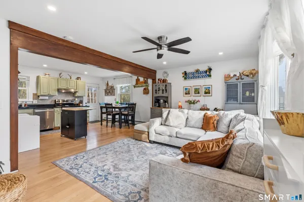 $429,000 | 19 Lathrop Avenue, Stonington, CT 06379