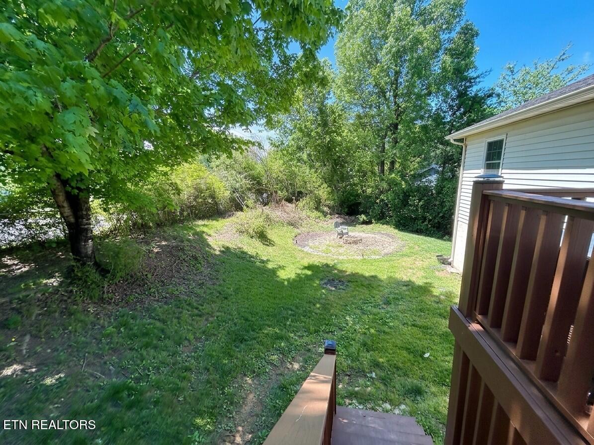 7300 Oak Chase Road Knoxville, TN 37918 - Photo 12 of 12 IMG_8374