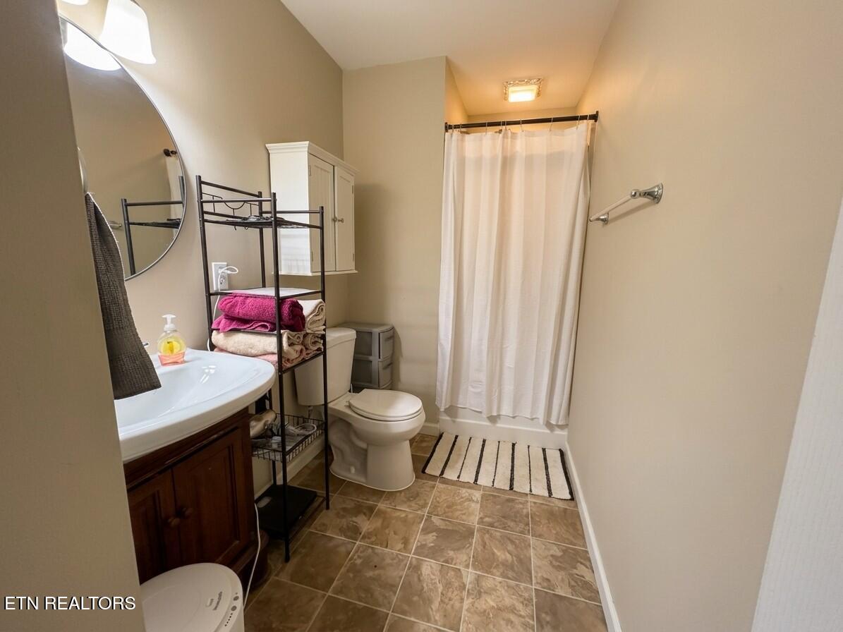 7300 Oak Chase Road Knoxville, TN 37918 - Photo 9 of 12 IMG_8373