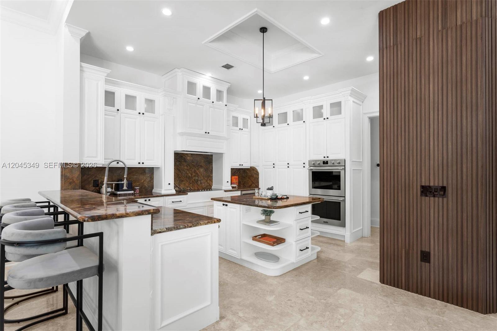 6874 Southwest 57th Terrace Miami, FL 33143 - Photo 6 of 37