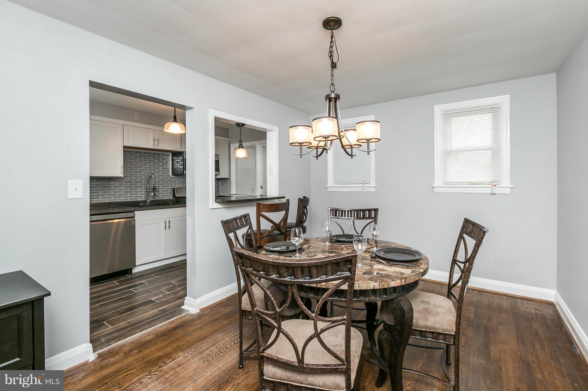 4907 West Hills Road Baltimore, MD 21229 - Photo 13 of 30 Dining Room