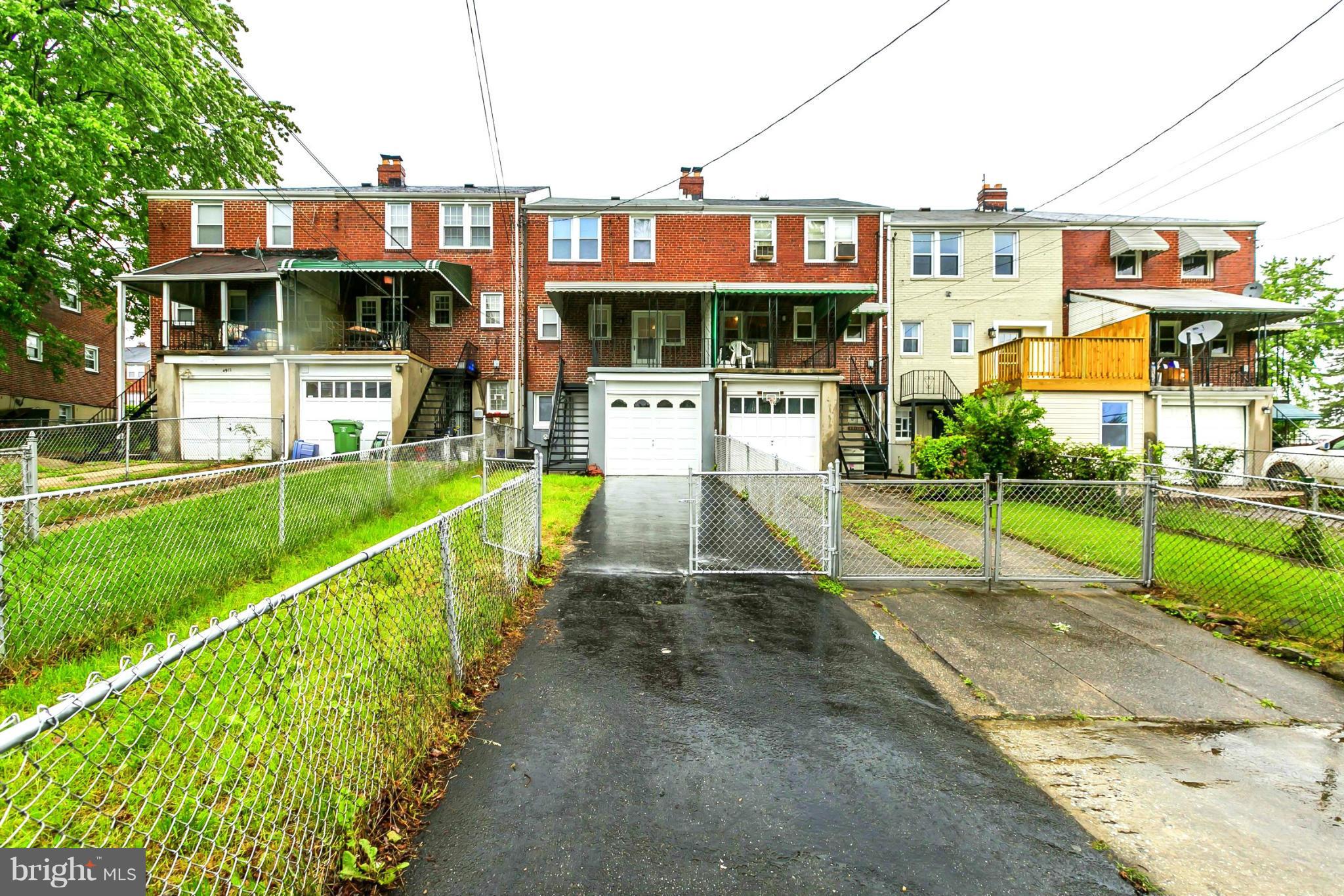 4907 West Hills Road Baltimore, MD 21229 - Photo 5 of 30 Exterior (Rear)