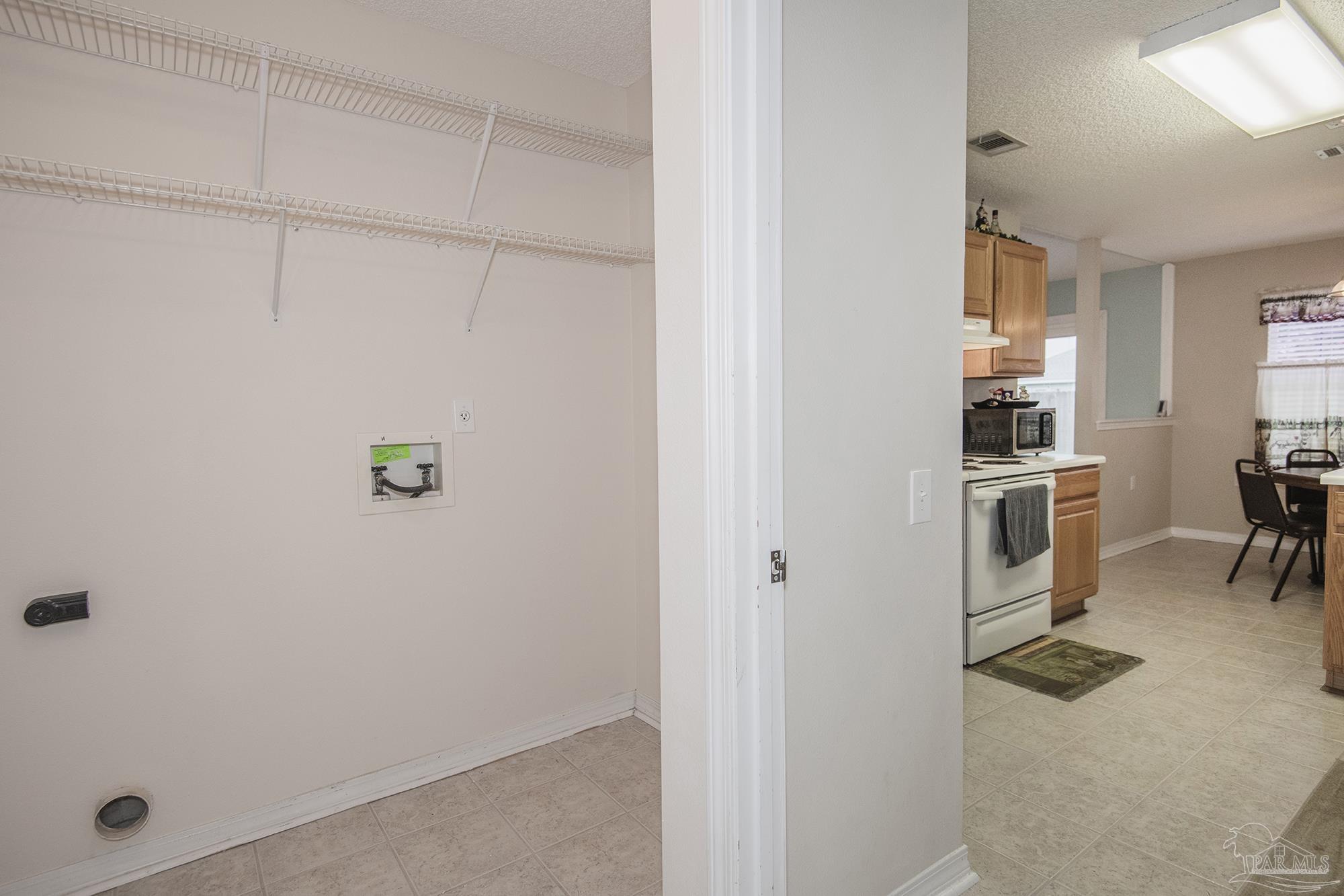 1020 Brownfield Road Pensacola, FL 32526 - Photo 14 of 34 Gallery Image 14