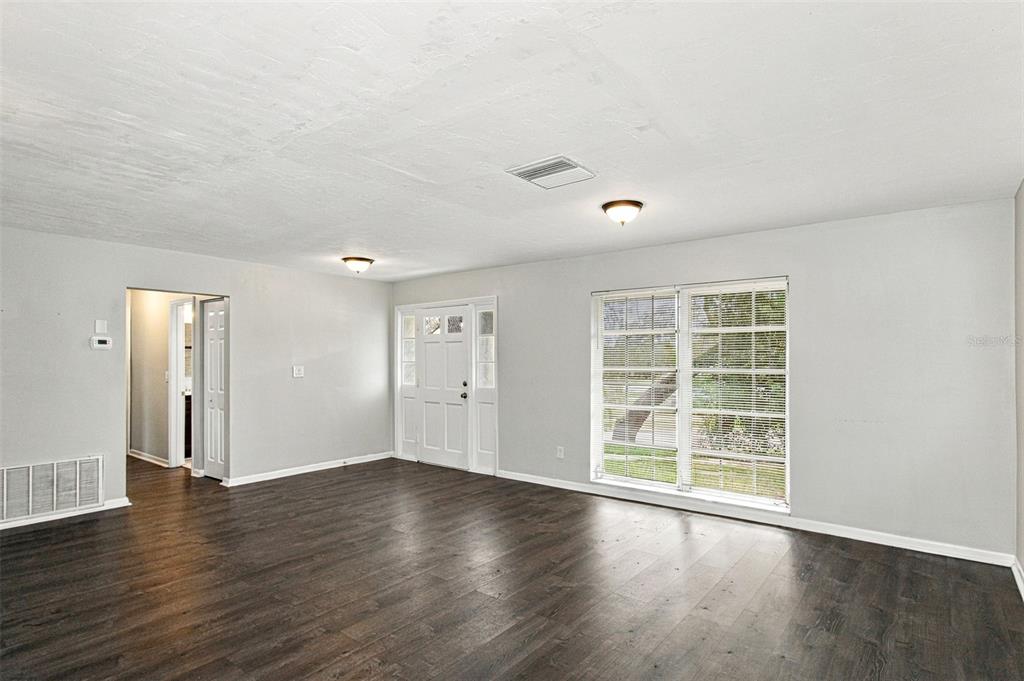 7219 Cascade Street Spring Hill, FL 34606 - Photo 2 of 16 Gallery Image 2