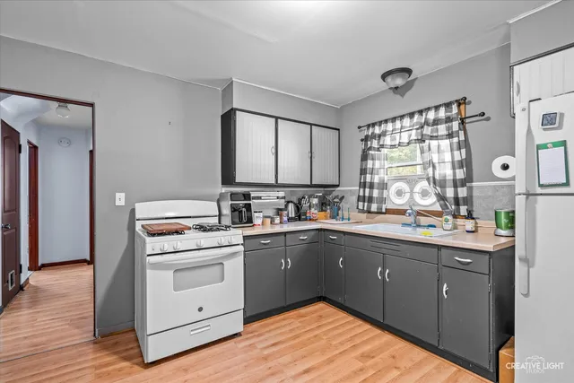 $239,900 | 415 West Center Street, Sandwich, IL 60548