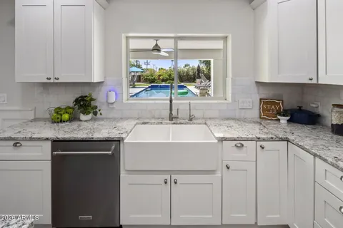 $2,050,000 | 4145 East Osborn Road, Phoenix, AZ 85018