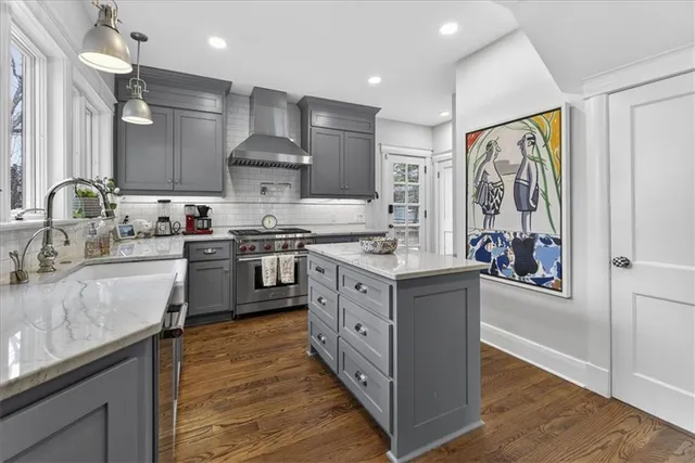 $1,150,000 | 6016 Belleview Avenue, Kansas City, MO 64113