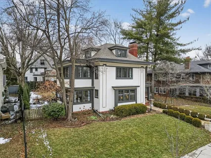 $1,150,000 | 6016 Belleview Avenue, Kansas City, MO 64113