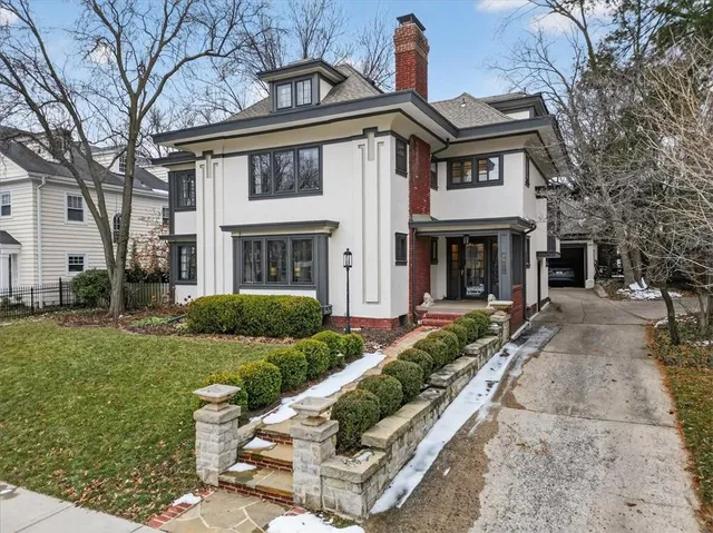 $1,150,000 | 6016 Belleview Avenue, Kansas City, MO 64113