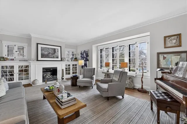 $1,150,000 | 6016 Belleview Avenue, Kansas City, MO 64113