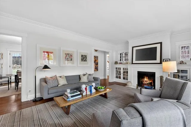 $1,150,000 | 6016 Belleview Avenue, Kansas City, MO 64113