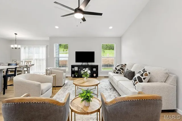 $415,000 | 1752 Martingale Lane, Eureka, MO 63025