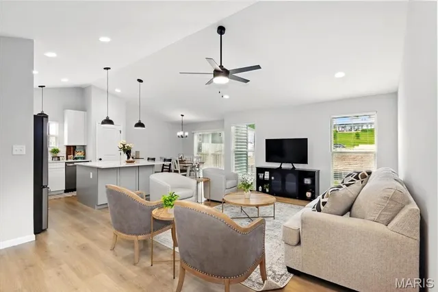 $415,000 | 1752 Martingale Lane, Eureka, MO 63025