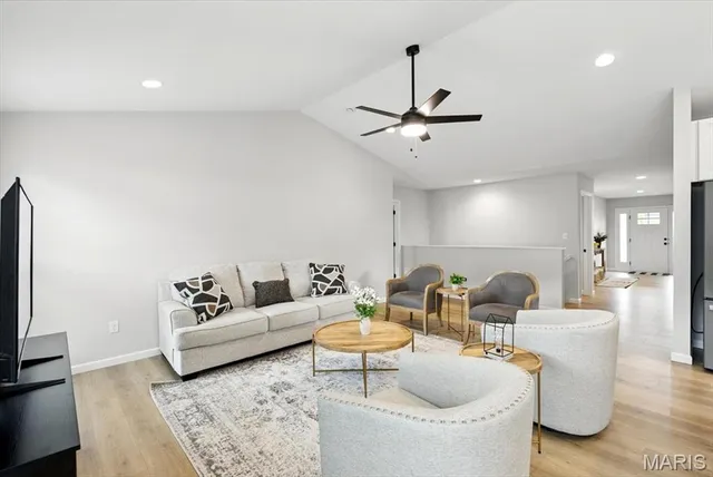 $415,000 | 1752 Martingale Lane, Eureka, MO 63025