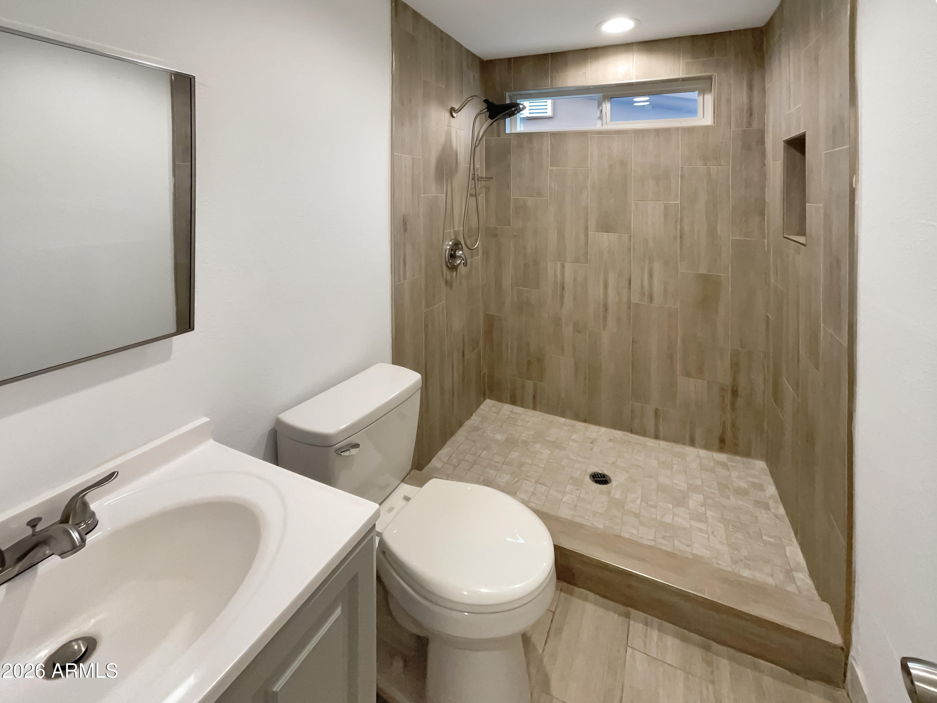 1838 West Alta Vista Road Phoenix, AZ 85041 - Photo 15 of 17 listing_14