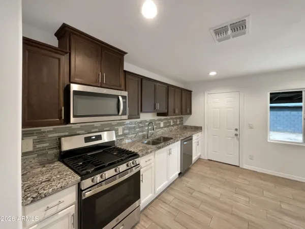 $357,000 | 1838 West Alta Vista Road, Phoenix, AZ 85041