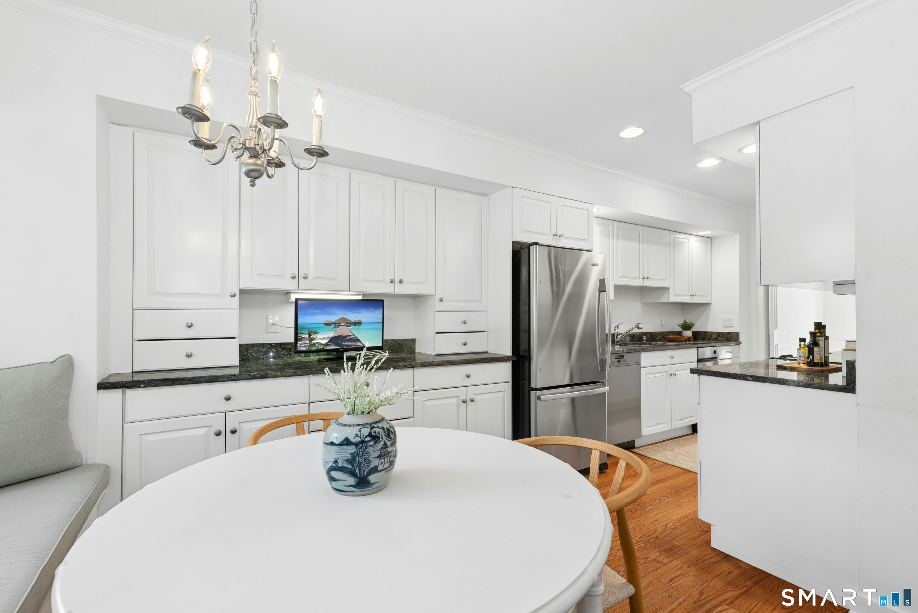 289 New Norwalk Road, Unit 39 New Canaan, CT 06840 - Photo 10 of 35