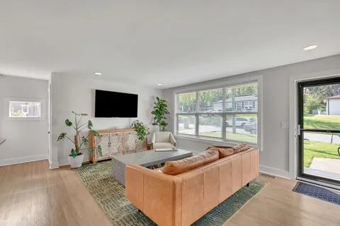 $415,000 | 3217 Spears Road, Nashville, TN 37207