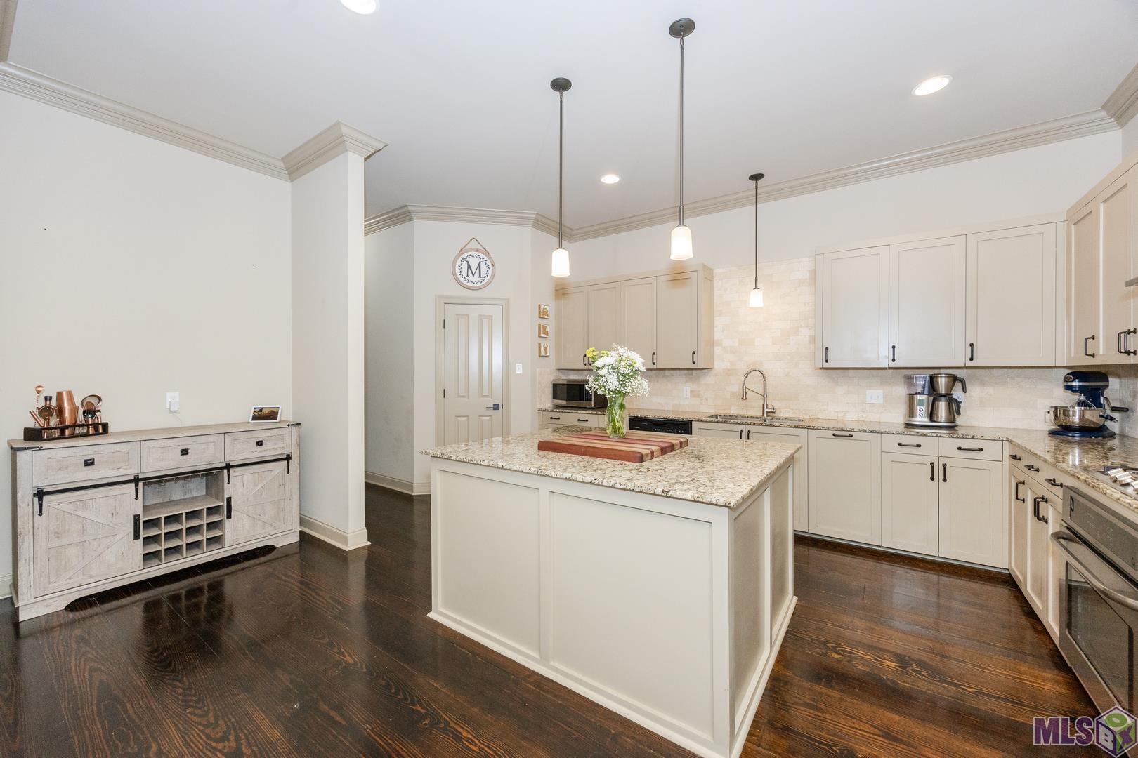 8274 Seville Court Baton Rouge, LA 70820 - Photo 14 of 31