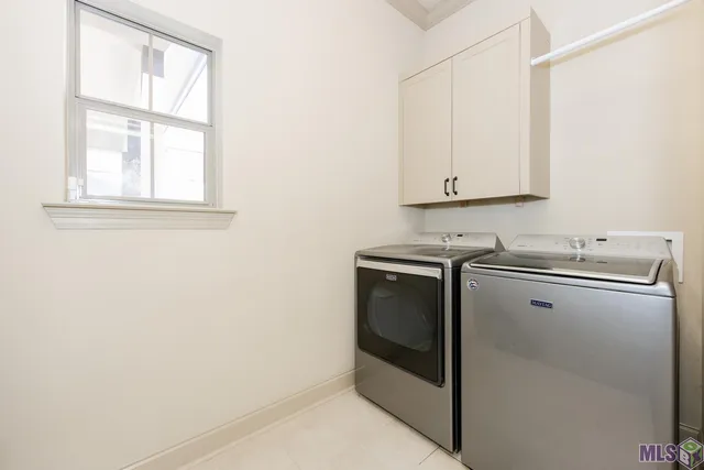 $374,900 | 8274 Seville Court, Baton Rouge, LA 70820