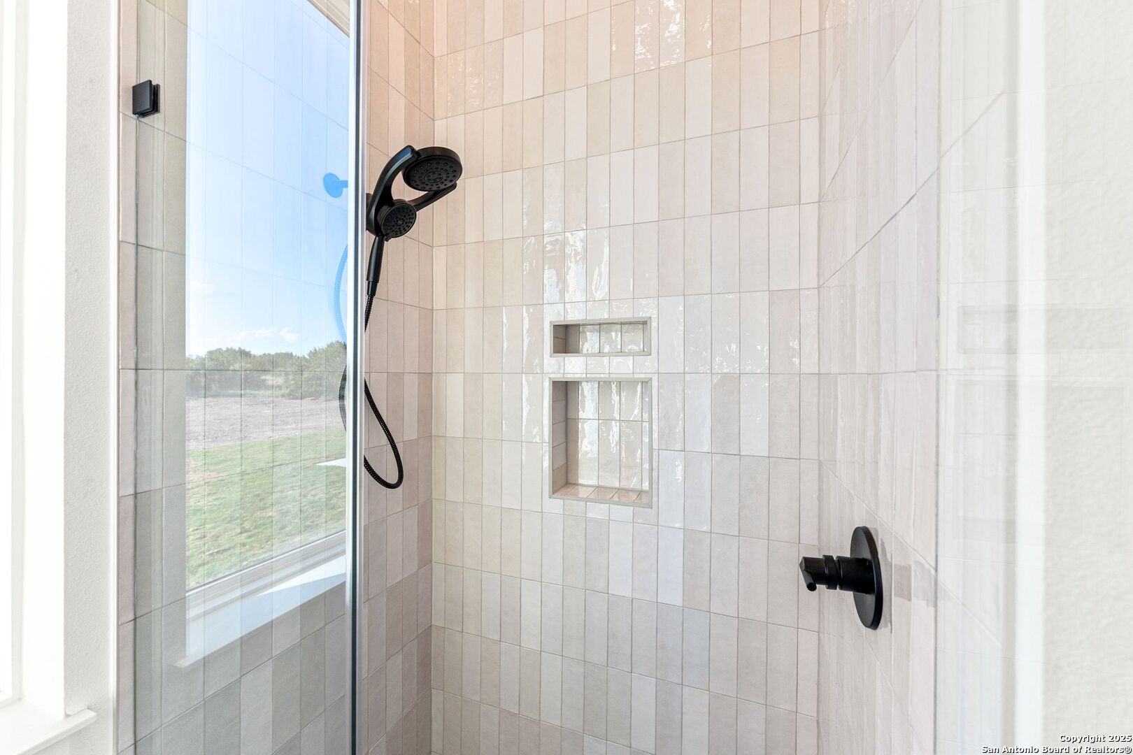 1202 Cielo Rio Drive Pipe Creek, TX 78063 - Photo 43 of 54 a bathroom with a shower