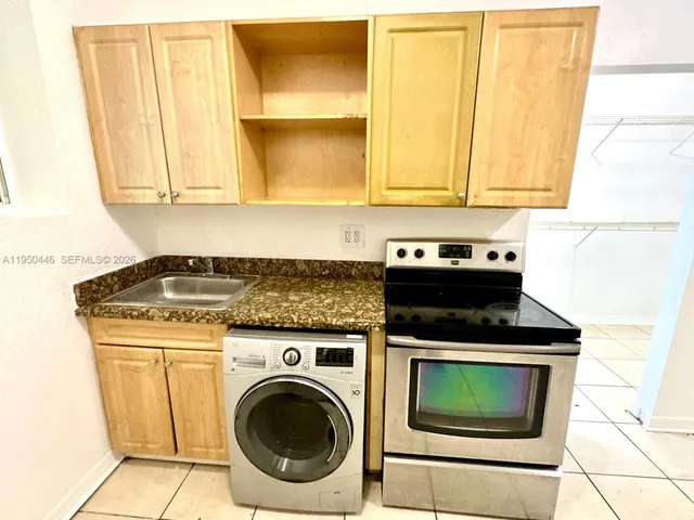 $115,000 | 1021 Northwest 3rd Street, Miami, FL 33128