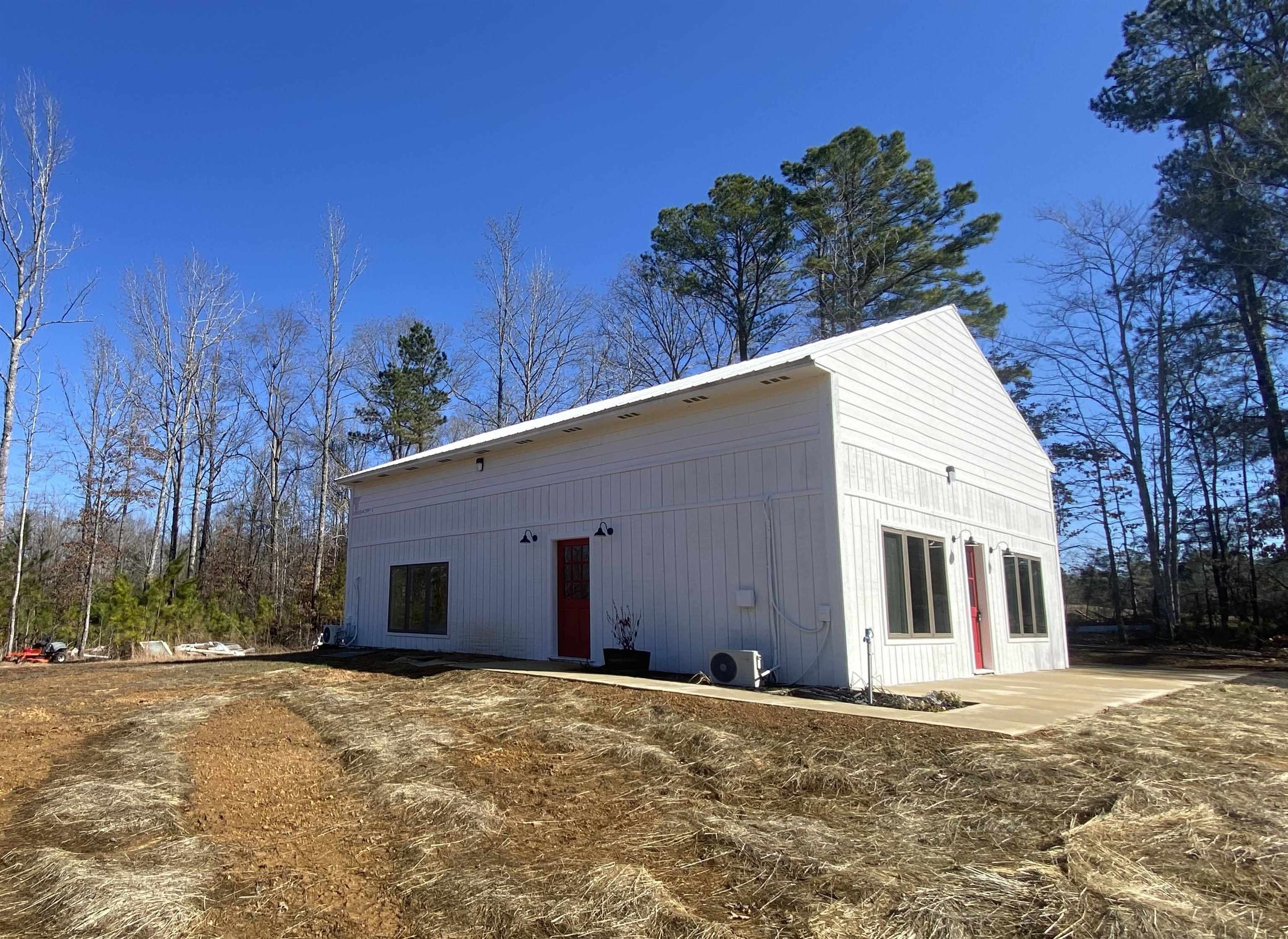 209 Robison Road Finger, TN 38334 - Photo 3 of 32 Gallery Image 3