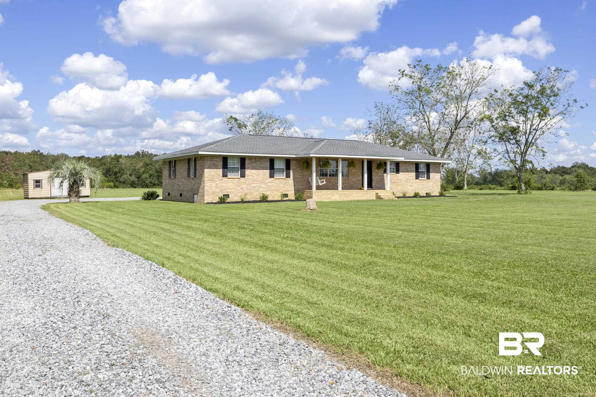 17689 Brewer Road Foley, AL 36535 - Photo 9 of 54 Single story home featuring a front yard