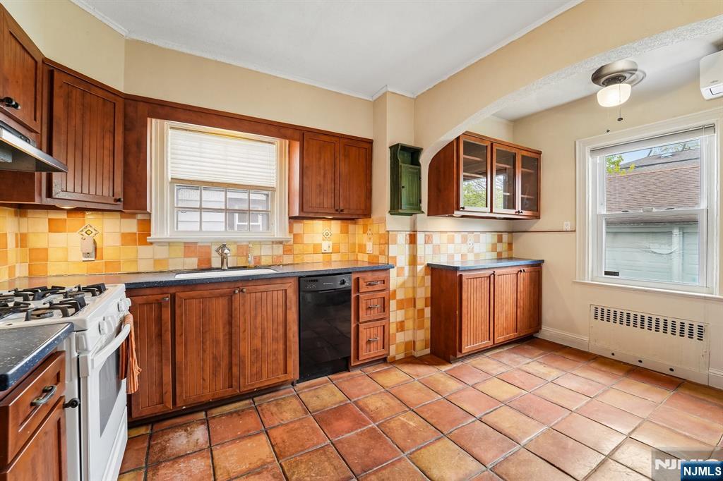 122 Holland Road South Orange, NJ 07079 - Photo 20 of 45