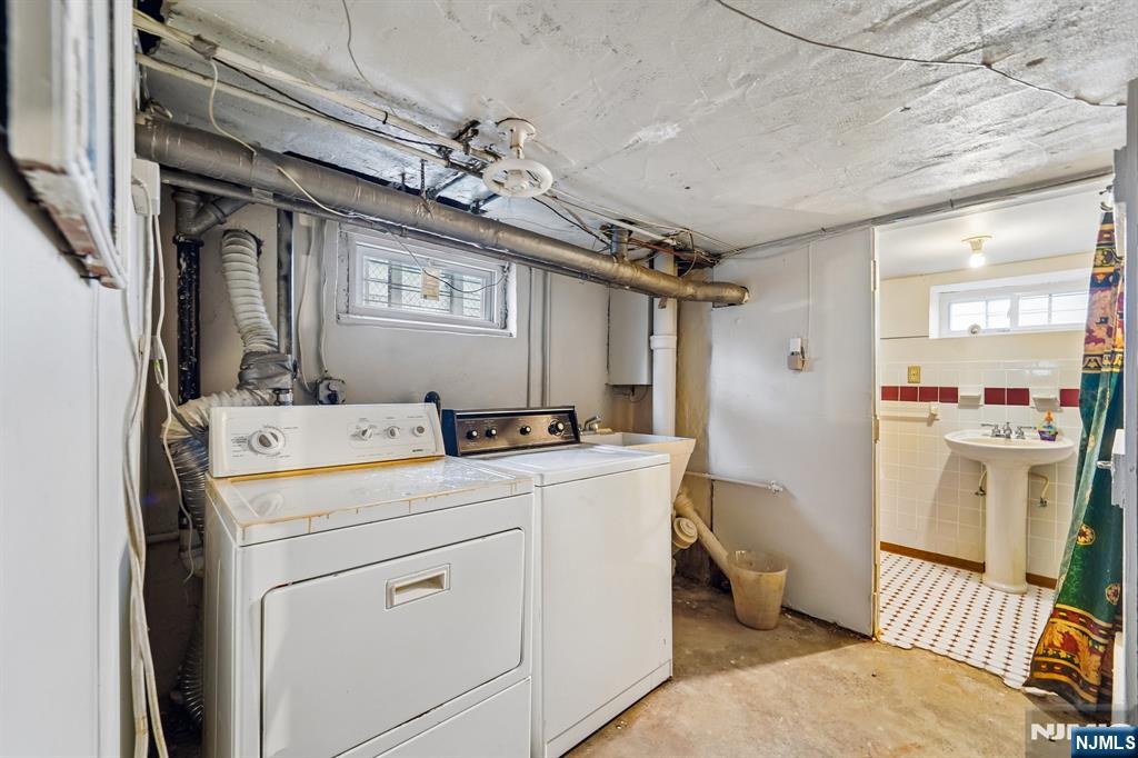 122 Holland Road South Orange, NJ 07079 - Photo 36 of 45